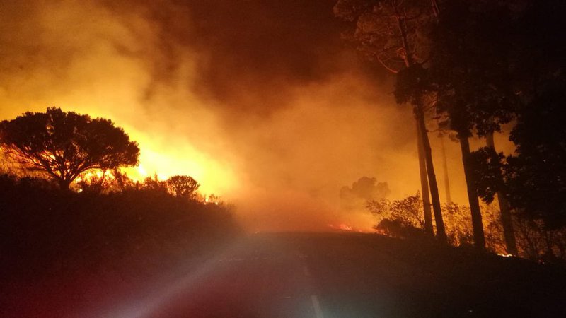 Wild Fires - Lion's Head, Cape Town